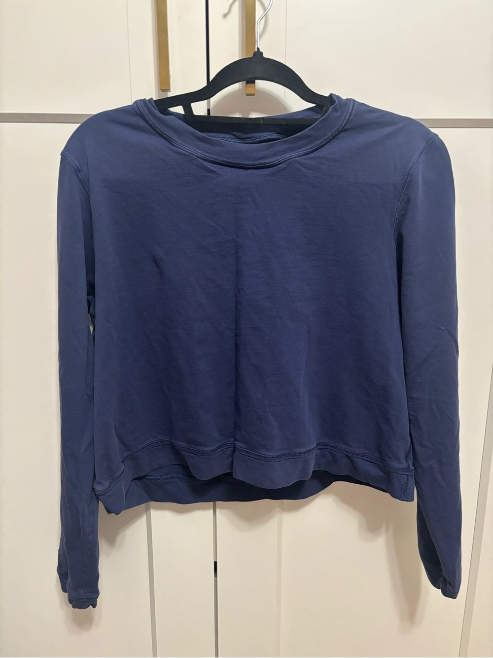 Lululemon Navy Blue Long-Sleeve Pullover Top - Picture 1 of 4